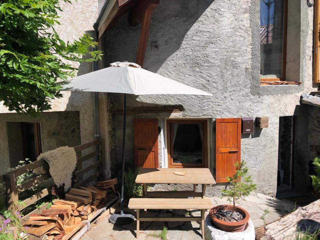 Mon Roc - Maison De Montagne Atypique Avec Vue La Grave Ngoại thất bức ảnh